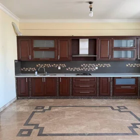 In Binəqədi rayonu 140.0 m² apartment is for rent - Image 6