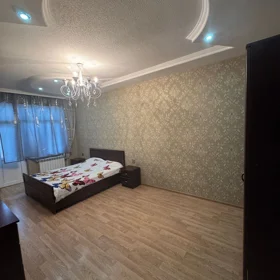 In Baku 100.0 m² apartment is for sale - Image 3