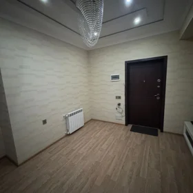 In Baku 100.0 m² apartment is for sale - Image 7