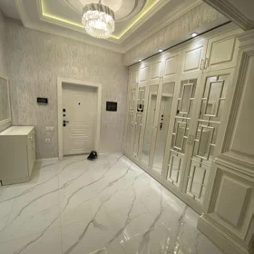In Baku 120.0 m² apartment is for rent - Image 2