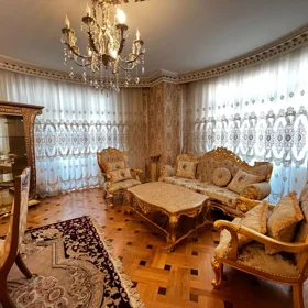 In Baku 240.0 m² apartment is for rent - Image 7