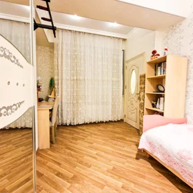 In Baku 110.0 m² apartment is for rent - Image 7