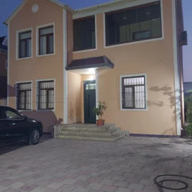 In Xəzər rayonu 200.0 m² house with 5.0 rooms is for sale