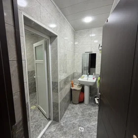 In Nakhchivan 196.0 m² house with 5.0 rooms is for sale - Image 2