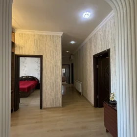 In Nakhchivan 196.0 m² house with 5.0 rooms is for sale - Image 5