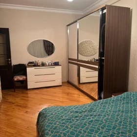 In Baku 110.0 m² apartment is for sale - Image 4
