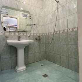 In Baku 58.0 m² apartment is for sale - Image 8