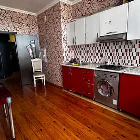 In Baku 84.0 m² apartment is for sale - Image 4