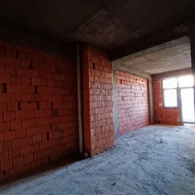 In Baku 155.0 m² apartment is for sale - Image 5