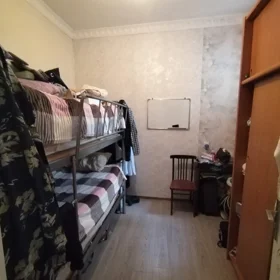 In Baku 100.0 m² house with 3.0 rooms is for sale - Image 9