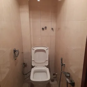 In Baku 80.0 m² apartment is for rent - Image 4