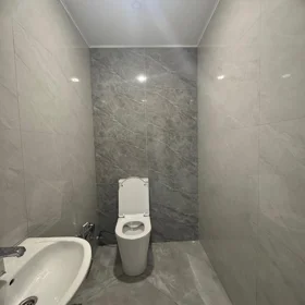 In Baku 85.0 m² apartment is for rent - Image 2
