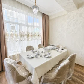 In Baku 70.0 m² apartment is for rent - Image 3