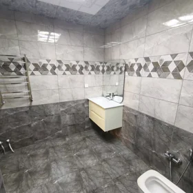 In Khirdalan 100.0 m² apartment is for rent - Image 2