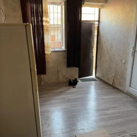 In Khirdalan 25.0 m² house with 1.0 rooms is for sale - Image 3