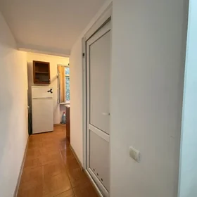 In Baku 50.0 m² apartment is for rent - Image 9