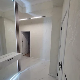 In Baku 65.0 m² apartment is for rent - Image 2