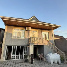 In Sabunçu rayonu 100.0 m² house with 5.0 rooms is for sale - Image 3