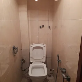 In Baku 85.0 m² apartment is for rent - Image 5