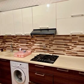 In Khirdalan 65.0 m² apartment is for rent - Image 8