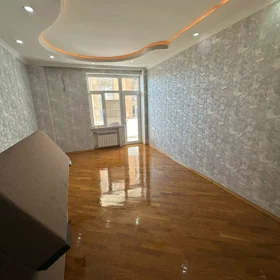 In Baku 150.0 m² apartment is for sale - Image 10