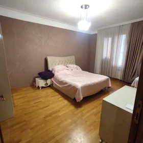 In Baku 91.0 m² apartment is for sale - Image 6