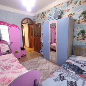 In Baku 91.0 m² apartment is for sale - Image 9