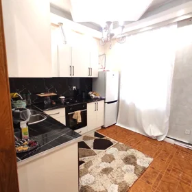 In Baku 91.0 m² apartment is for sale - Image 10