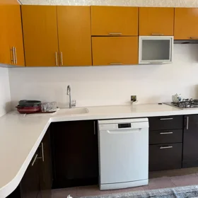 In Baku 130.0 m² apartment is for rent - Image 8