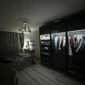 In Baku 70.0 m² apartment is for sale - Image 7