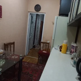 In Baku 80.0 m² apartment is for sale - Image 9