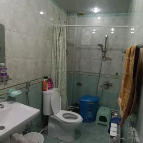 In Baku 80.0 m² apartment is for sale - Image 10
