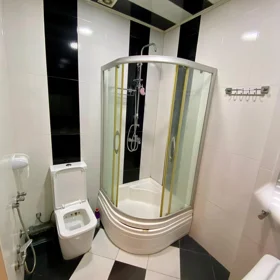 Baku-da 55.0 m2 mənzil kirayə verilir - Şəkil 10