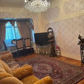 In Baku 90.0 m² apartment is for sale