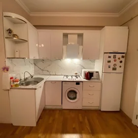 In Khirdalan 65.0 m² apartment is for rent - Image 4