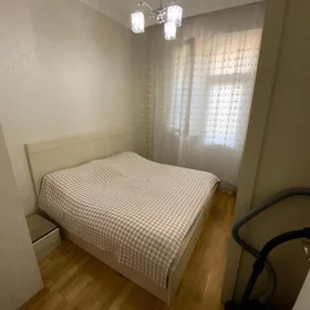 In Khirdalan 65.0 m² apartment is for rent - Image 5