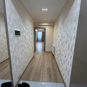 In Baku 112.0 m² apartment is for sale - Image 3