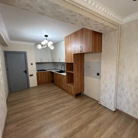 In Baku 112.0 m² apartment is for sale - Image 5