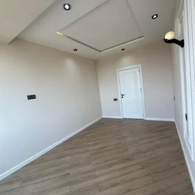 In Baku 93.0 m² apartment is for sale - Image 10