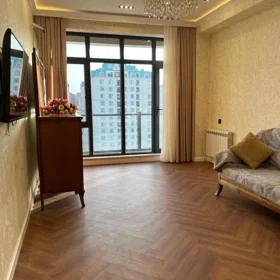 In Baku 90.0 m² apartment is for rent - Image 2