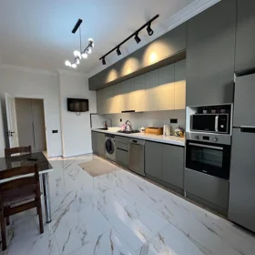 In Baku 90.0 m² apartment is for rent - Image 4