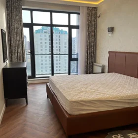 In Baku 90.0 m² apartment is for rent - Image 8