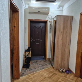 In Baku 85.0 m² apartment is for rent - Image 5