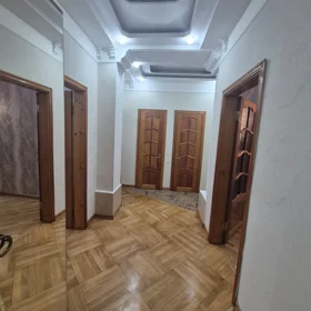 In Baku 85.0 m² apartment is for rent - Image 6
