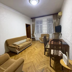 In Baku 60.0 m² apartment is for rent