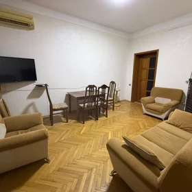 In Baku 60.0 m² apartment is for rent - Image 3