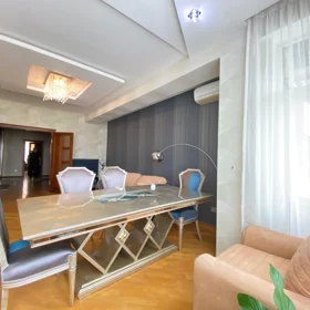 In Baku 125.0 m² apartment is for sale - Изображение 5