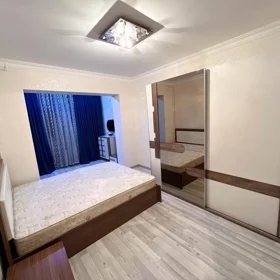 In Baku 60.0 m² apartment is for rent - Image 2