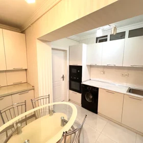In Baku 60.0 m² apartment is for rent - Image 7