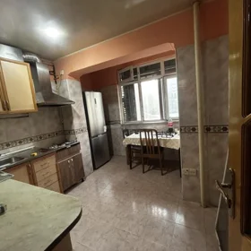 Baku-da 90.0 m2 mənzil kirayə verilir - Şəkil 8